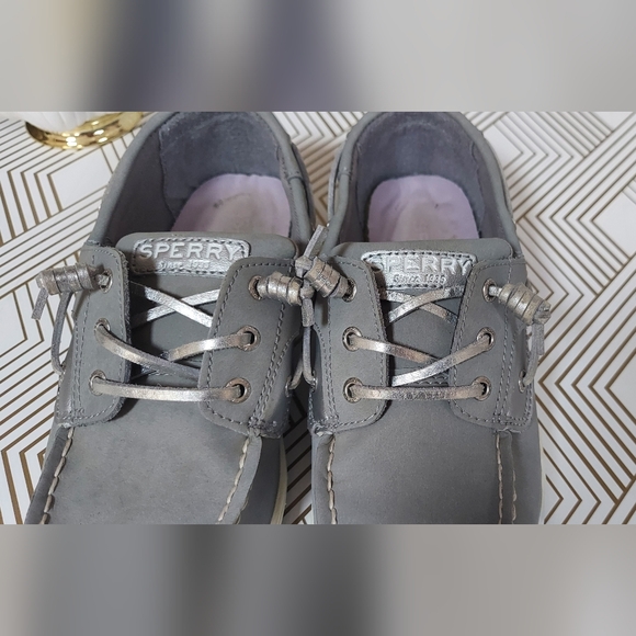 Sperry Song Fish Boat Shoes - Picture 6 of 10